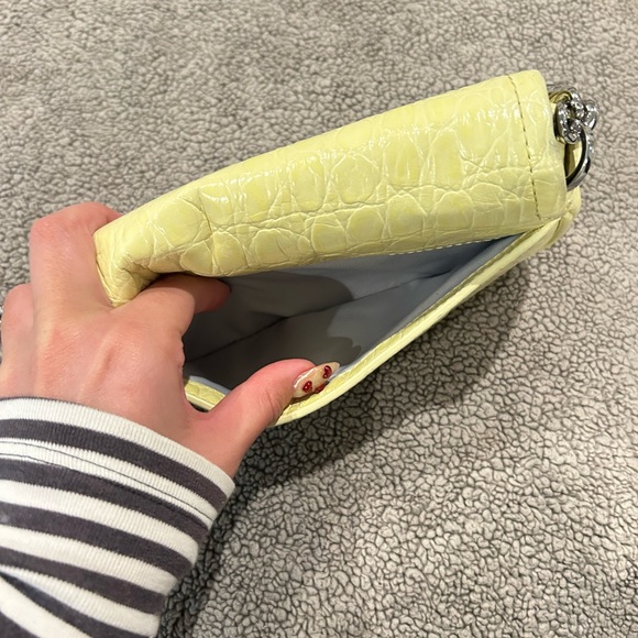 Marc Jacobs Yellow Shoulder Bag with Chain Strap - Picture 7 of 7